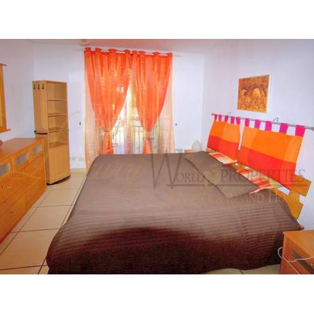 Sprzedaż - Nieruchomości - Dom / Apartament - Calle Nivaria 1