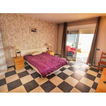 Sprzedaż - Nieruchomości - Dom / Apartament - La Mareta 1