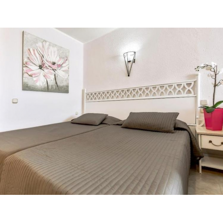 Sprzedaż - Nieruchomości - Apartament - Torviscas Bajo 2