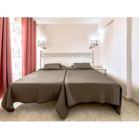 Sprzedaż - Nieruchomości - Apartament - Torviscas Bajo 2