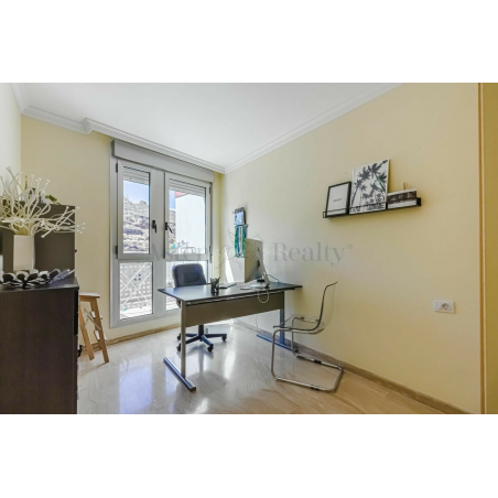 Sprzedaż - Nieruchomości - Apartment - Santa Cruz de Tenerife 3