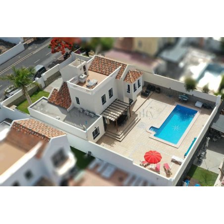 Sprzedaż - Nieruchomości - Villa - El Madroñal, Adeje 8