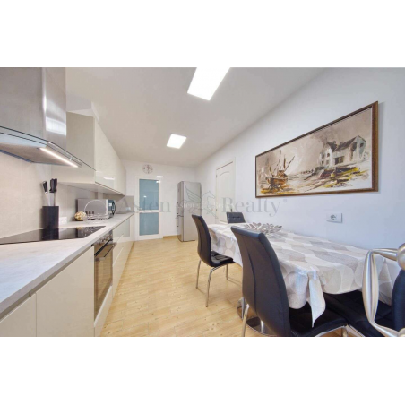 Sprzedaż - Nieruchomości - Villa - El Madroñal, Adeje 8