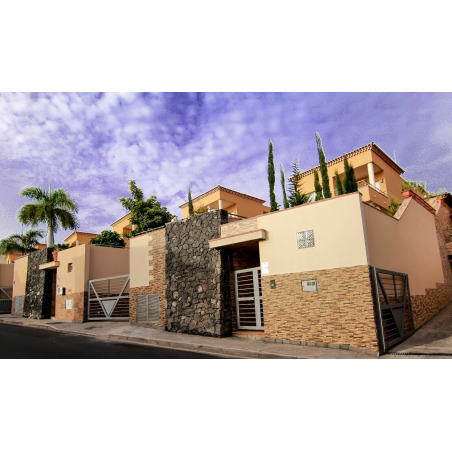 Sprzedaż - Nieruchomości - Villa - Puerto Santiago, Santiago del Teide 1